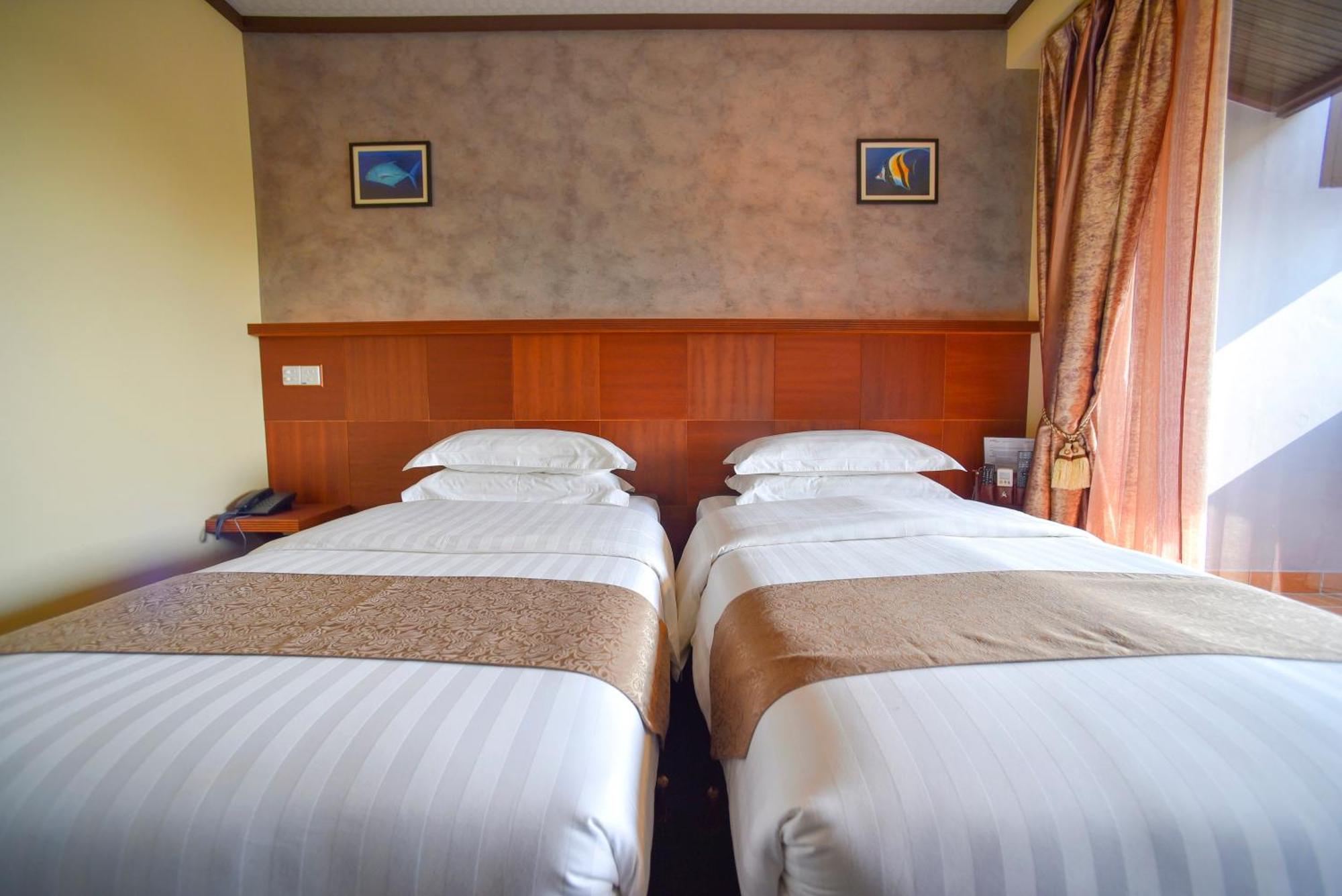 Rashu Hiyaa Otel Dhiffushi Oda fotoğraf